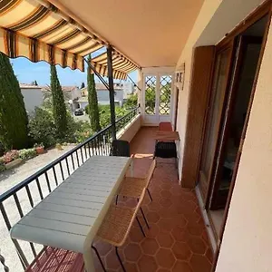 https://appartement-t3-proche-centre-et-rencros.fr-provencehotel.com
